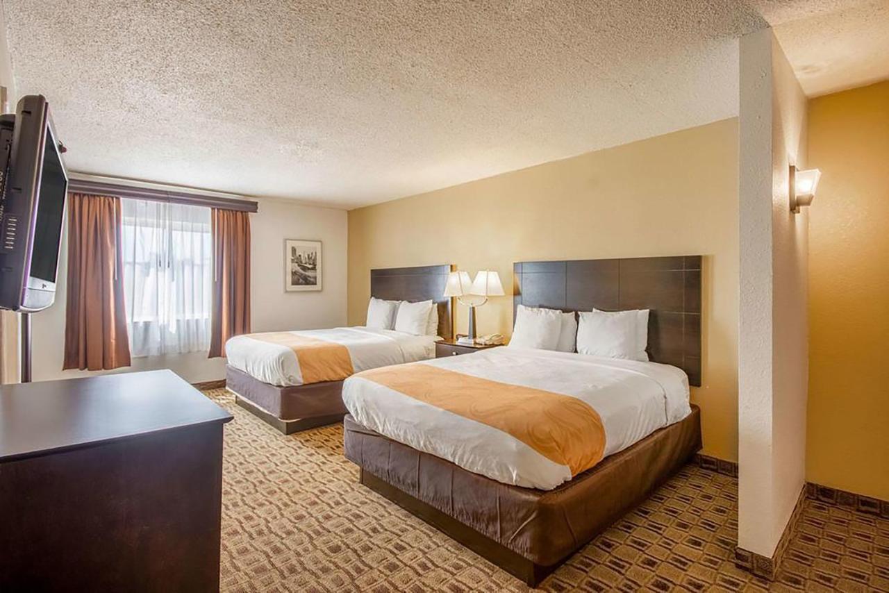 Coratel Plus Suites Wichita West Airport Ngoại thất bức ảnh