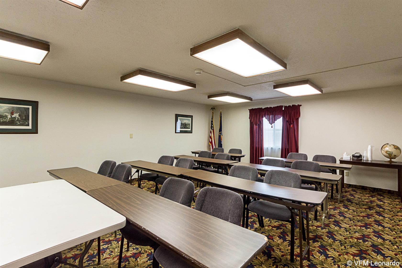 Coratel Plus Suites Wichita West Airport Ngoại thất bức ảnh